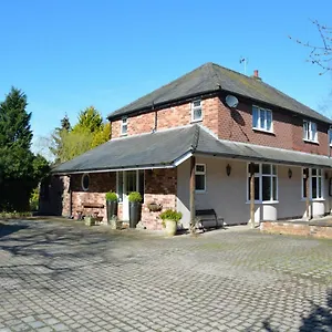 Laburnum Knutsford